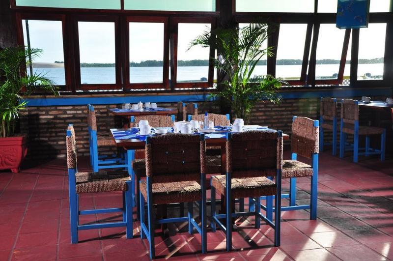 Ilha Praia Hotel Camocim Exterior photo